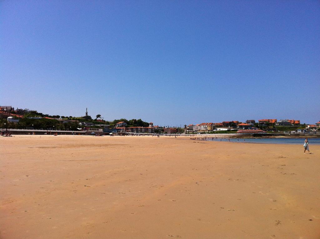 Marina De Campios Hotel Comillas Kültér fotó